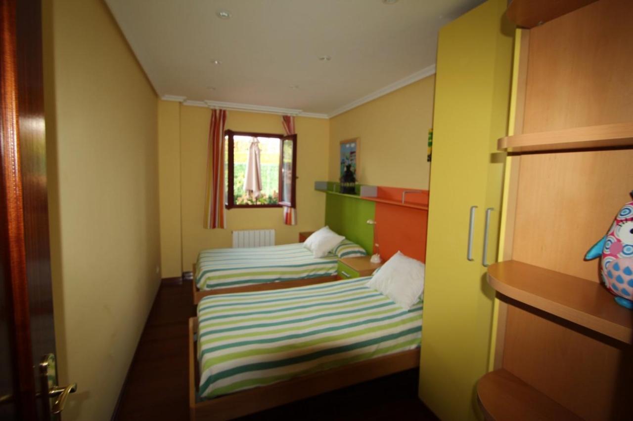 Apartamento En Complejo Residencial Rovacias コミージャス エクステリア 写真