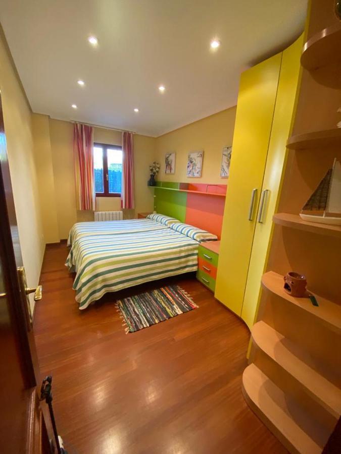 Apartamento En Complejo Residencial Rovacias コミージャス エクステリア 写真